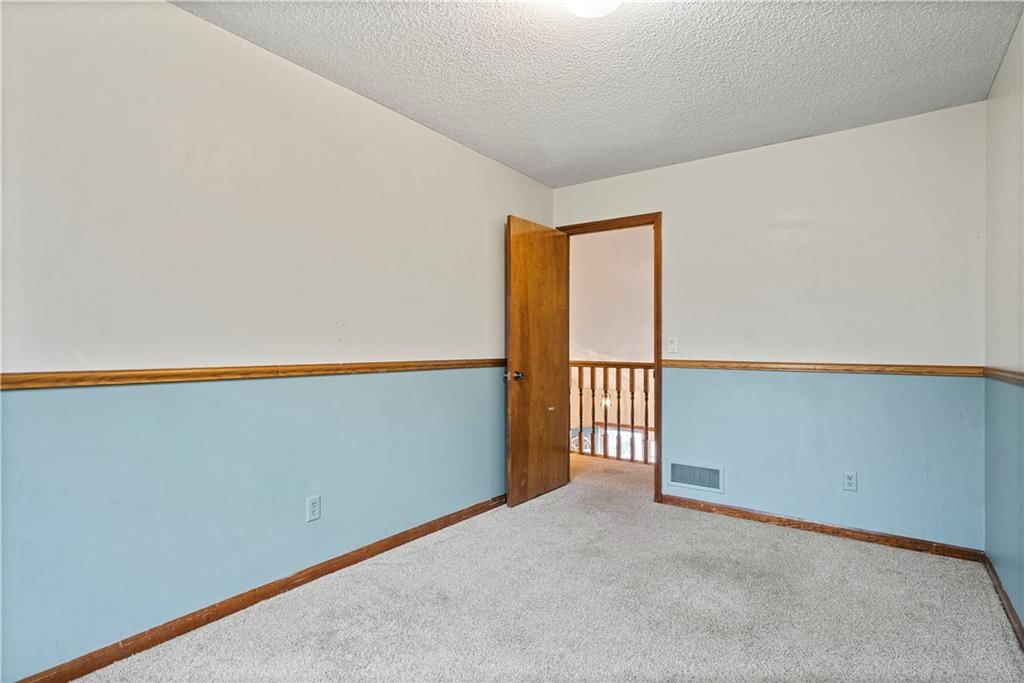 6494 Valley Drive — photo 25