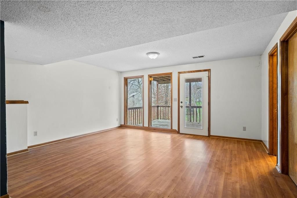 6494 Valley Drive — photo 34