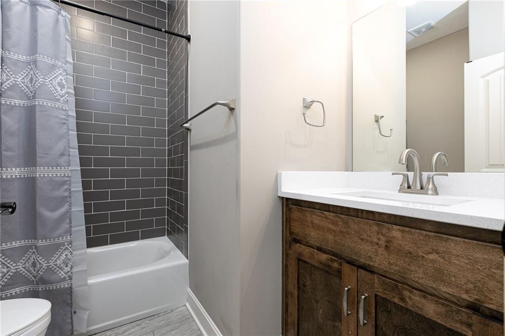2126 Crooked Creek Drive — photo 21