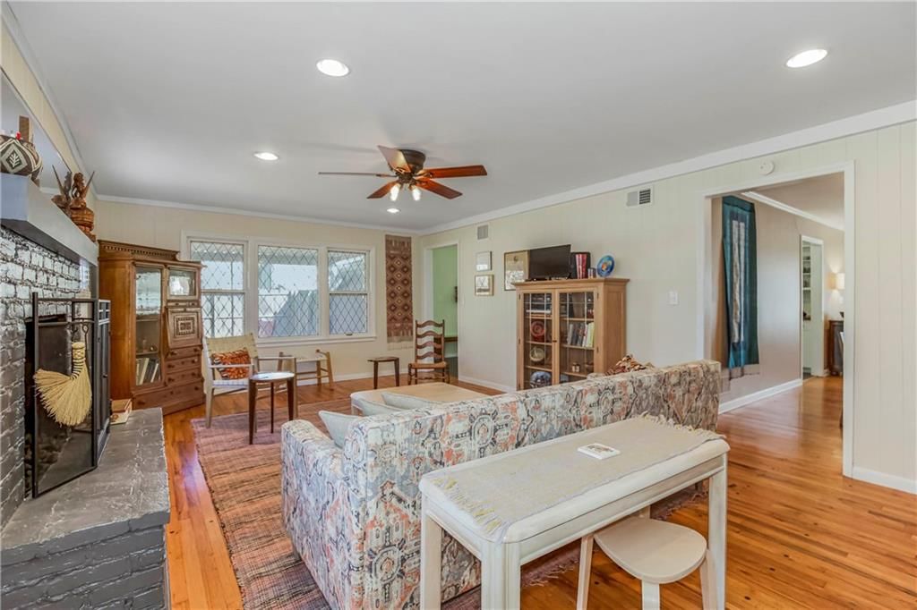 7334 Marty Street — photo 11