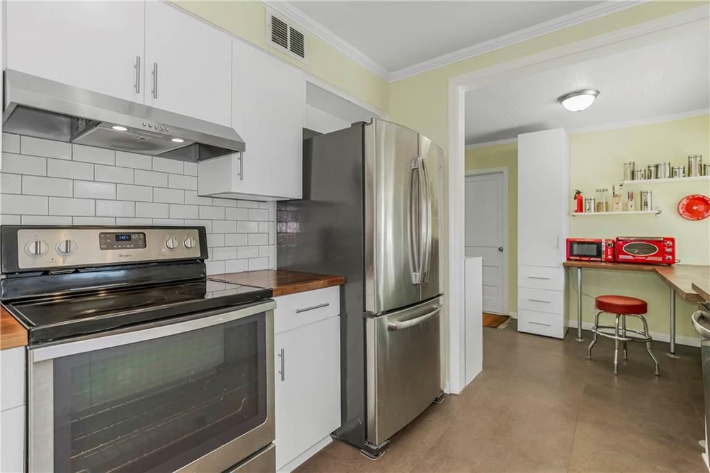 7334 Marty Street — photo 15
