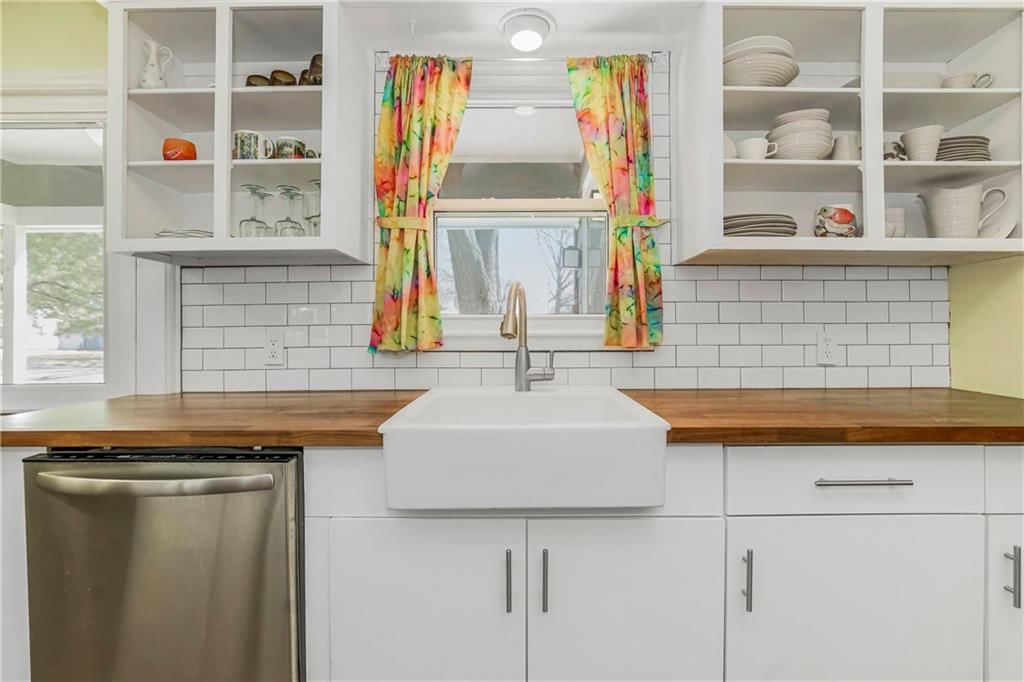 7334 Marty Street — photo 18