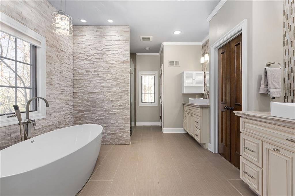 14208 Nieman Road — photo 24