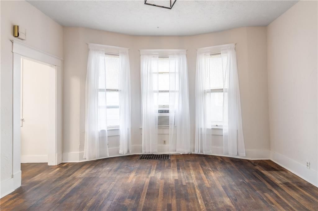 2715 Lafayette Street — photo 9