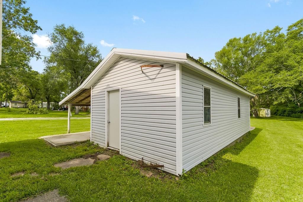 405 Sycamore Street — photo 19