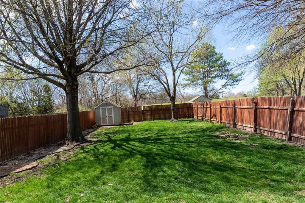 11744 Oakmont Street — photo 29