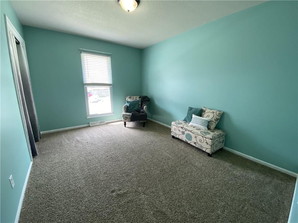 217 SW Sunset Drive — photo 13