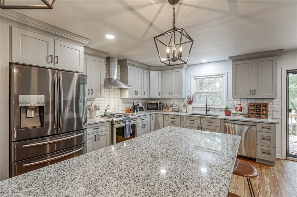5015 NW Coves Drive — photo 16