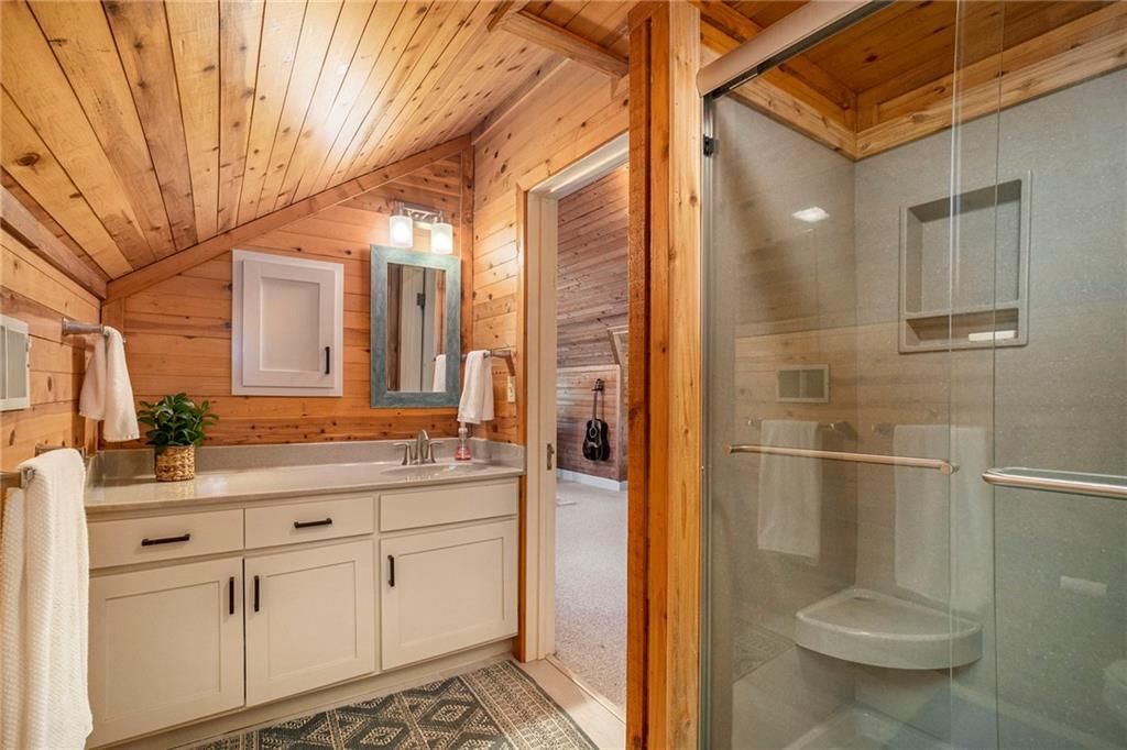 1216 Huntington Road — photo 31