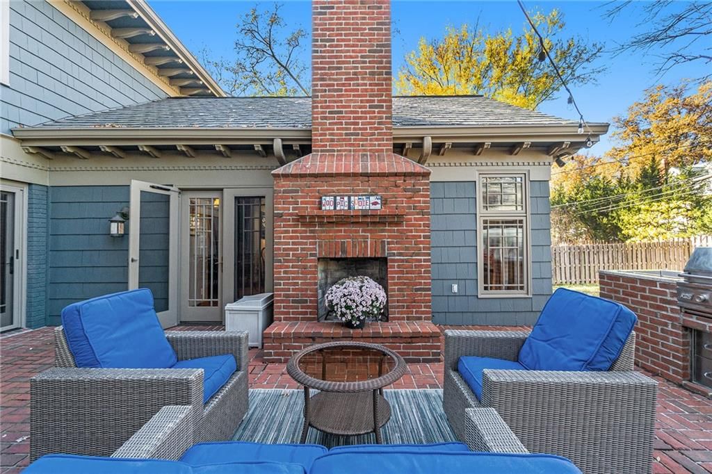 1216 Huntington Road — photo 41