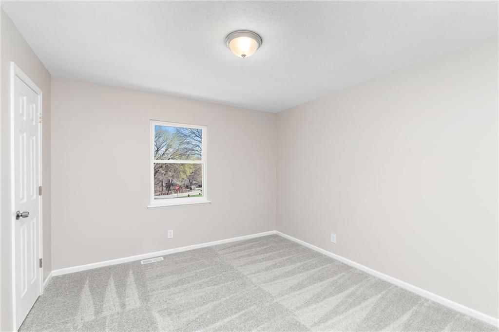 10801 N Miller Lane — photo 14