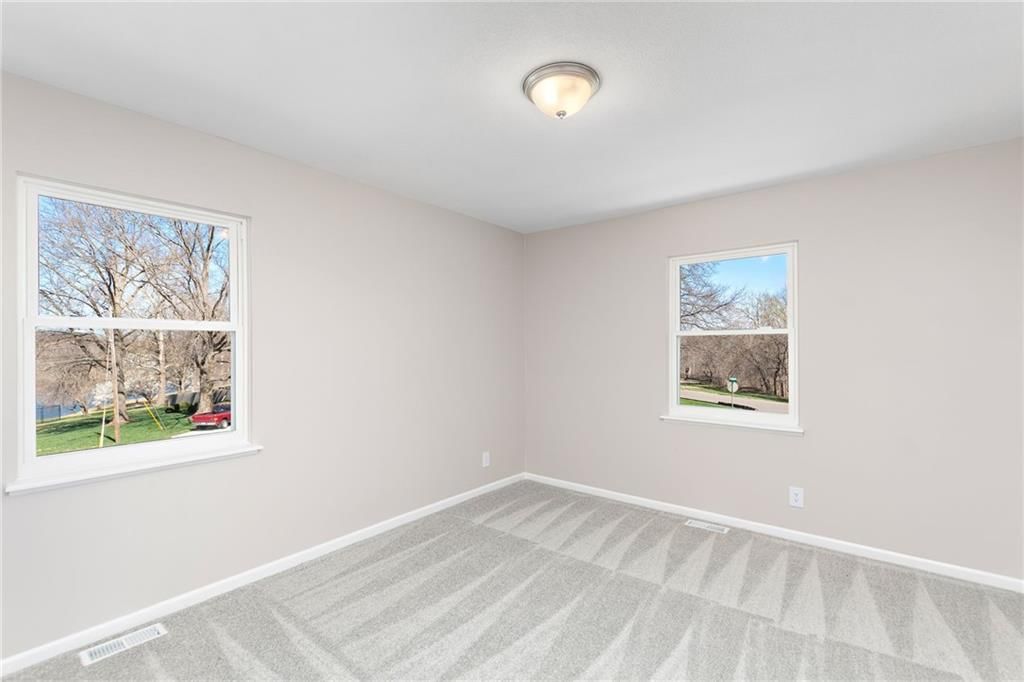 10801 N Miller Lane — photo 16