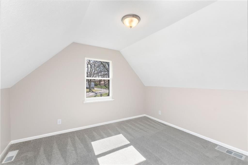 10801 N Miller Lane — photo 23