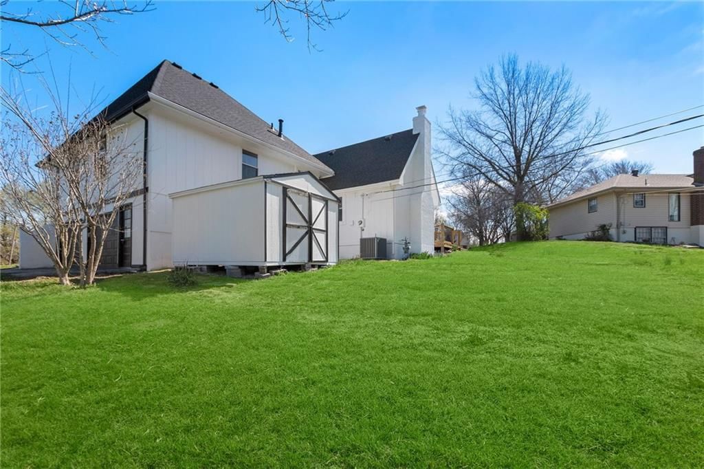 10801 N Miller Lane — photo 34