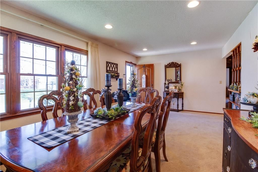 1502 Safari Drive — photo 18