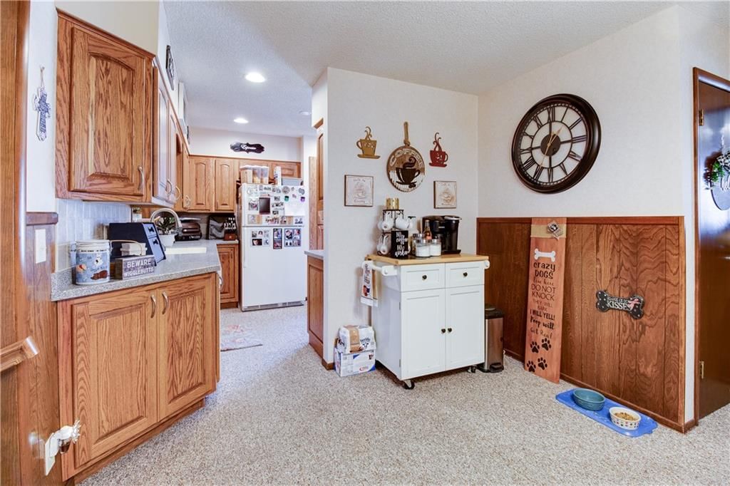 1502 Safari Drive — photo 20
