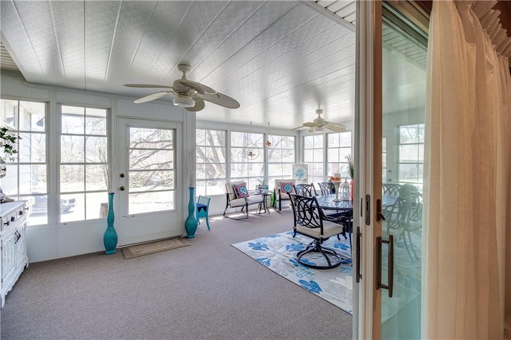 1502 Safari Drive — photo 35