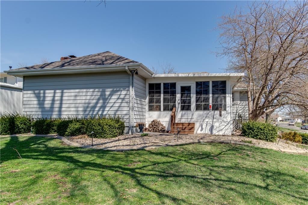 1502 Safari Drive — photo 8