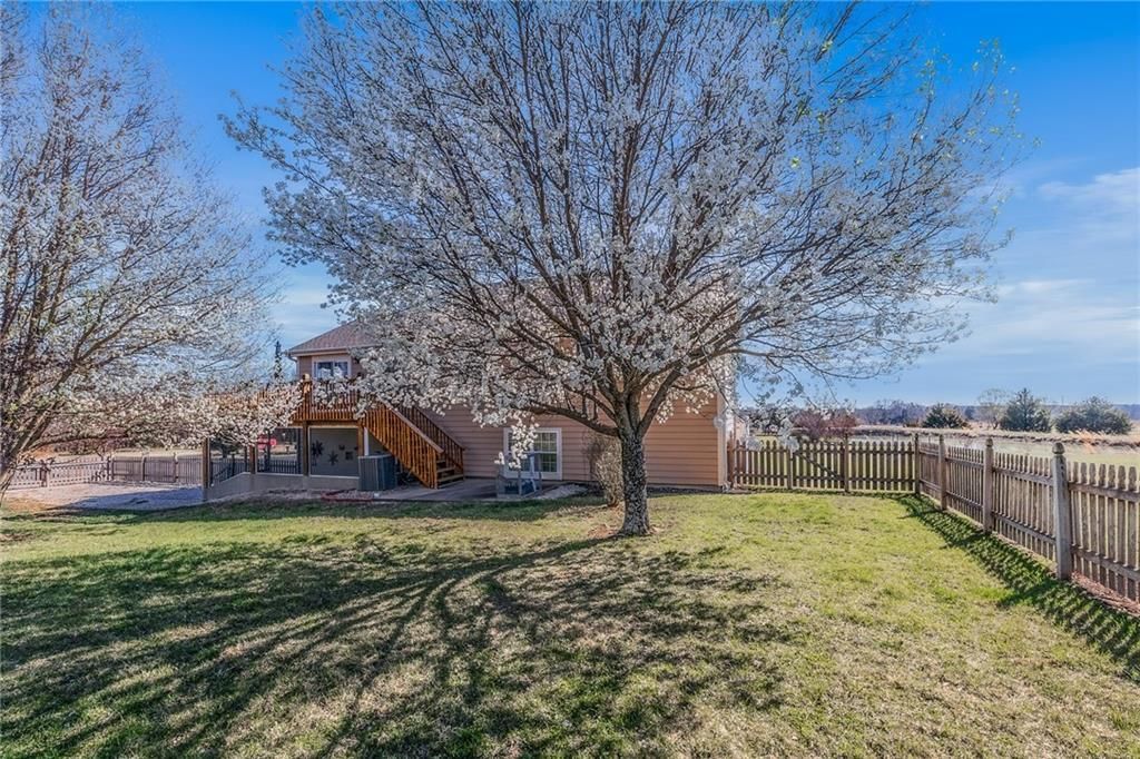 1266 N 200 Road — photo 35