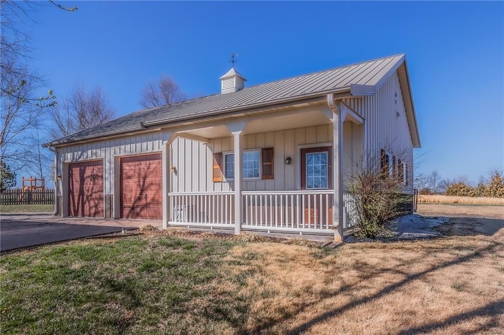 1266 N 200 Road — photo 45