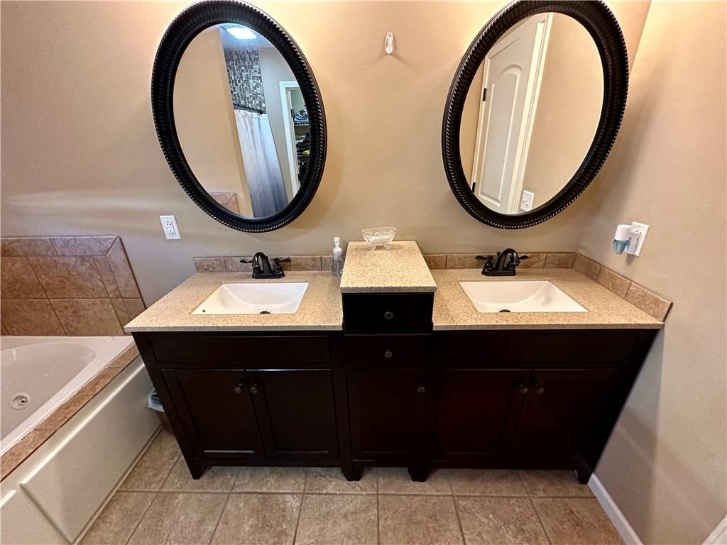 4706 Brookstone Drive — photo 26