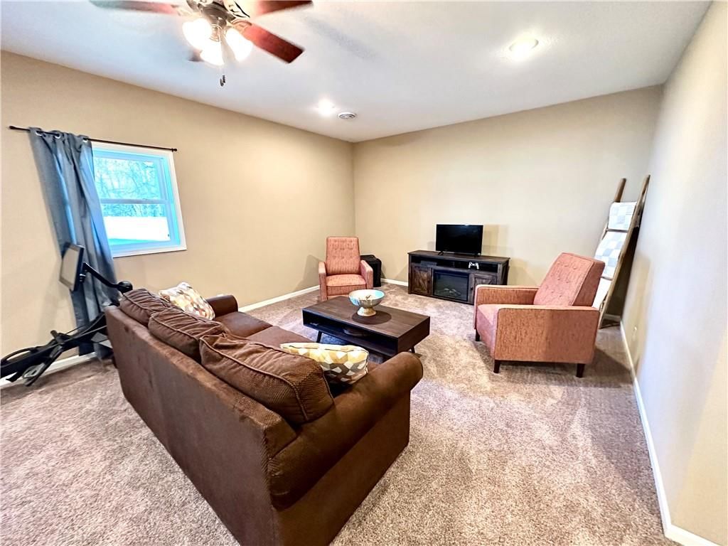 4706 Brookstone Drive — photo 35