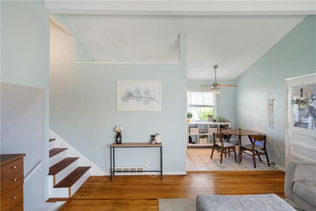 6311 NE Agnes Circle — photo 8