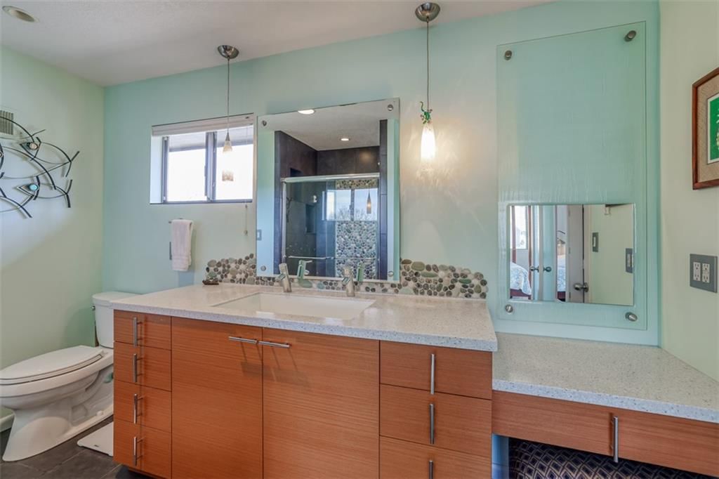 109 NW Ironbark Street — photo 38