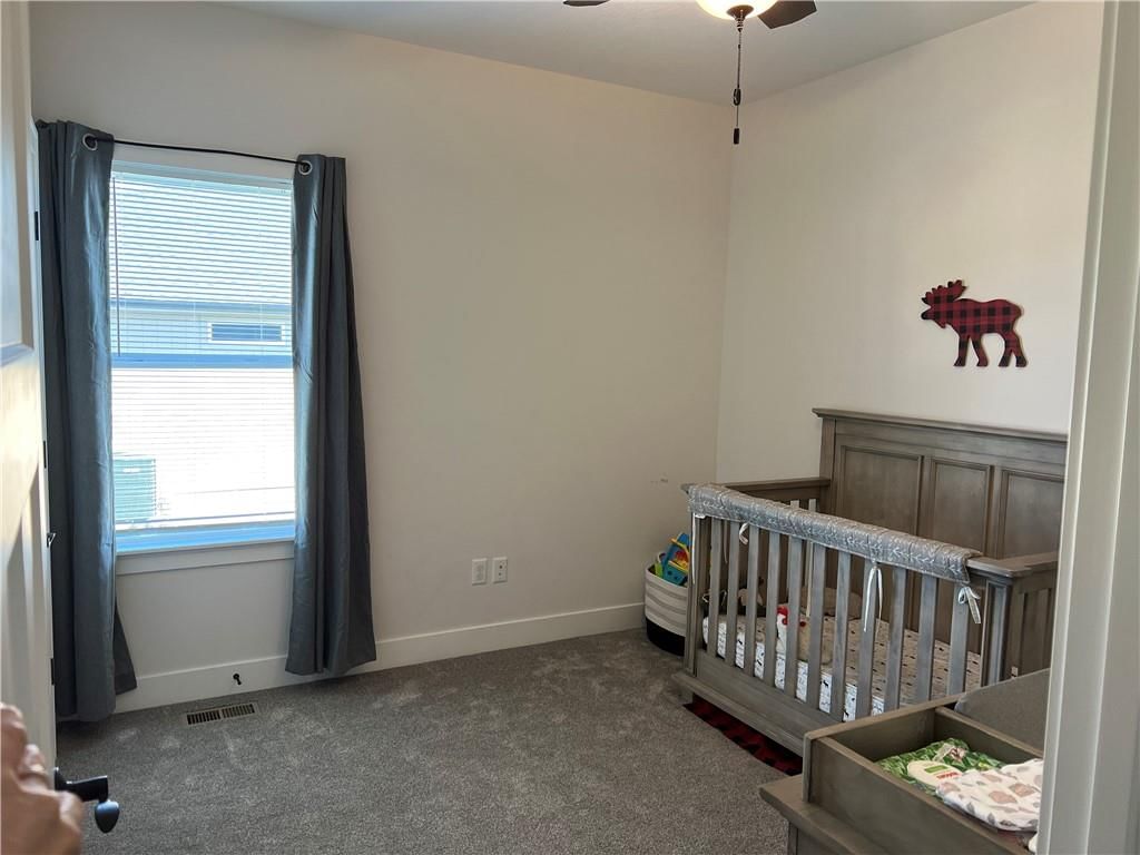 401 S Wilson Street — photo 17