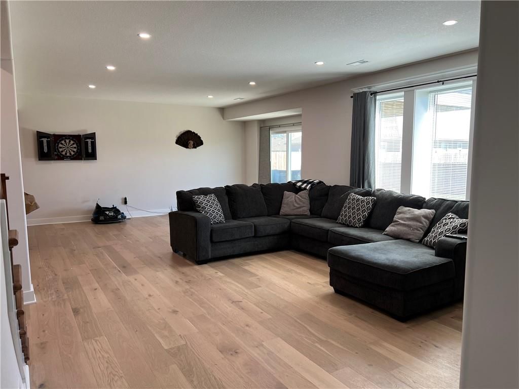 401 S Wilson Street — photo 21