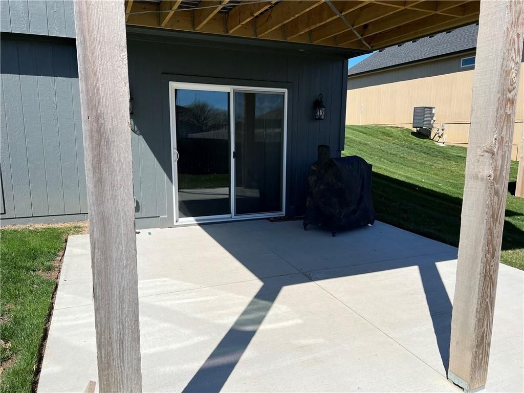 401 S Wilson Street — photo 31