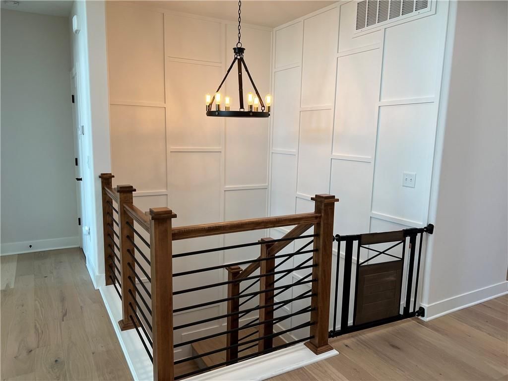 401 S Wilson Street — photo 8
