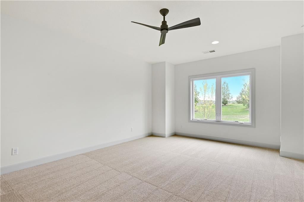 3807 W 158 Terrace — photo 49