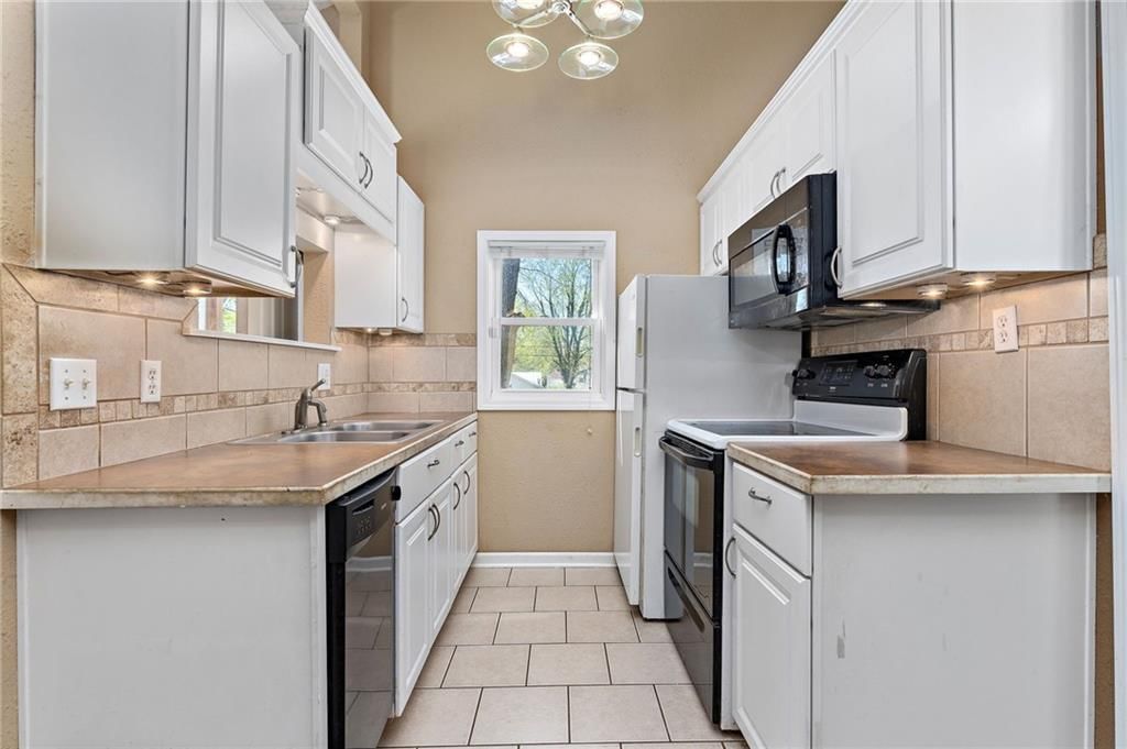 1401 S McCoy Street — photo 11