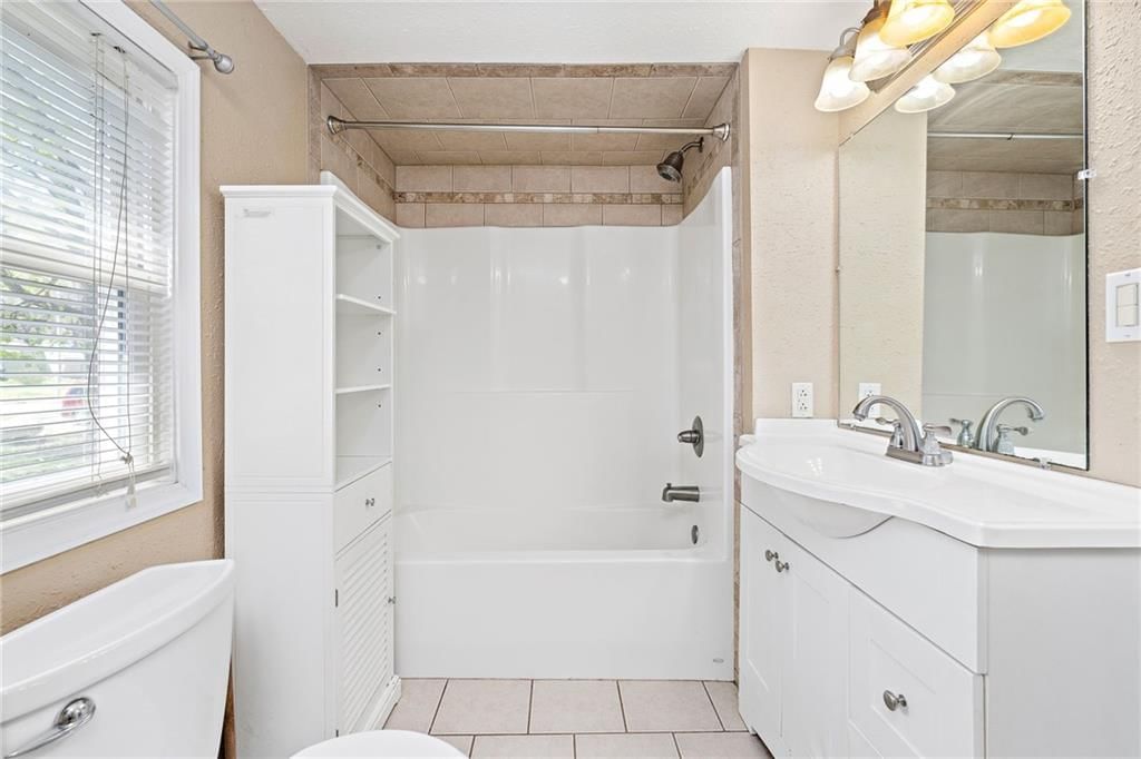 1401 S McCoy Street — photo 19
