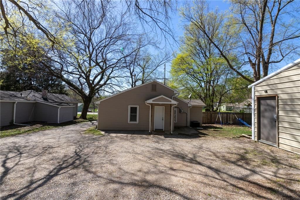 1401 S McCoy Street — photo 25