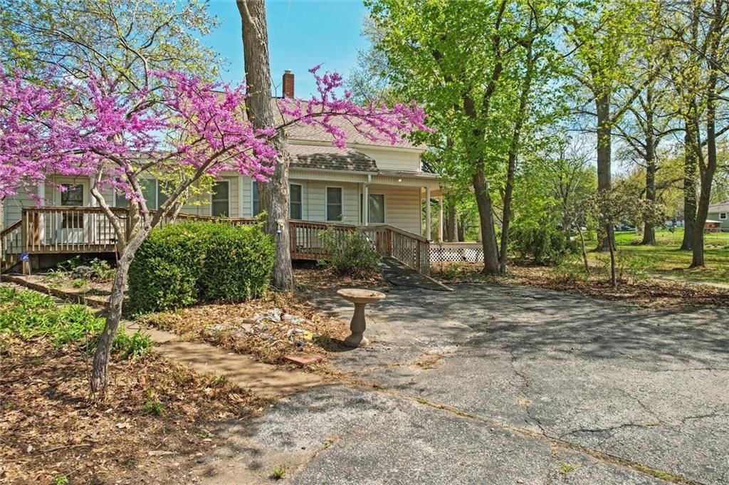 1300 NE Cookingham Drive — photo 21