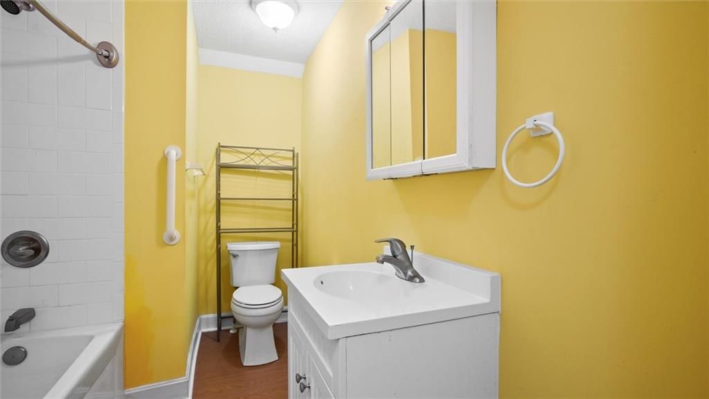 1300 NE Cookingham Drive — photo 42