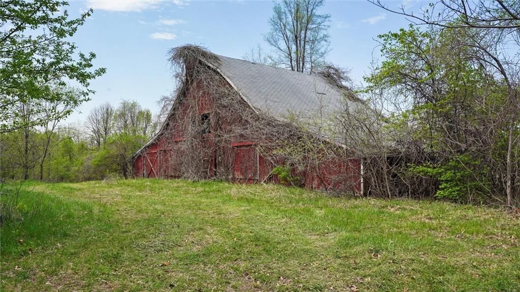 1300 NE Cookingham Drive — photo 49