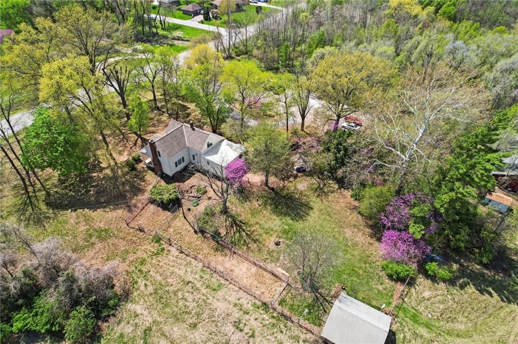 1300 NE Cookingham Drive — photo 6
