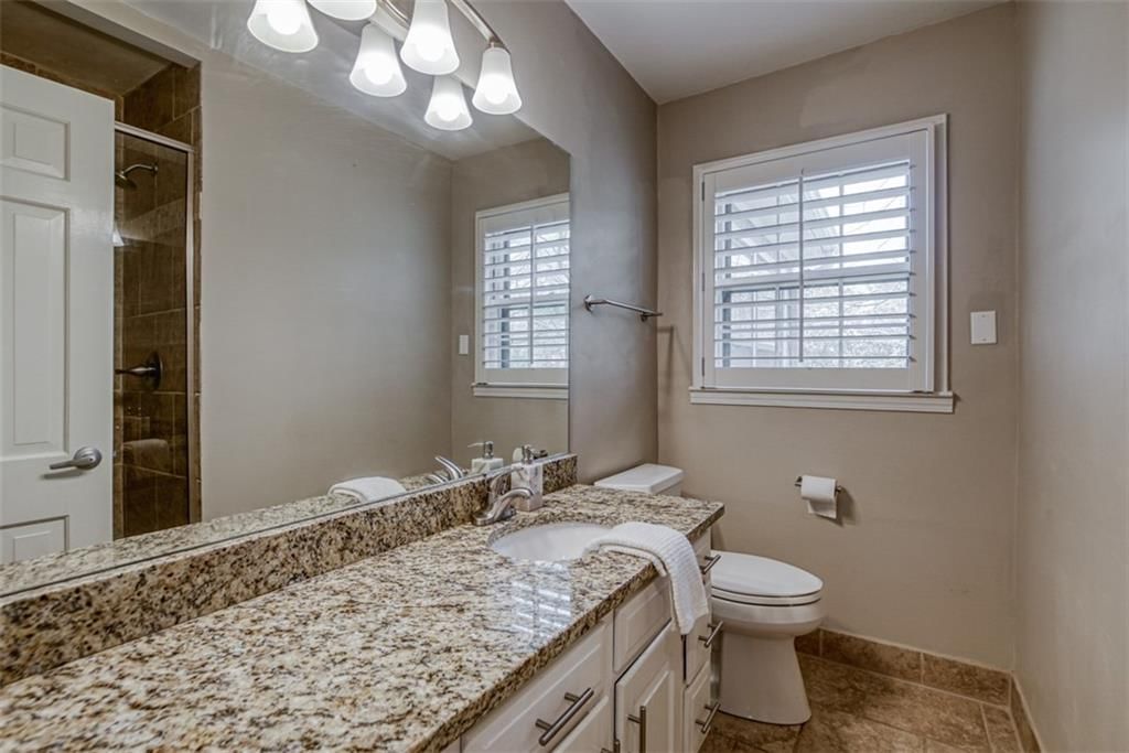 1236 W 68th Terrace — photo 23