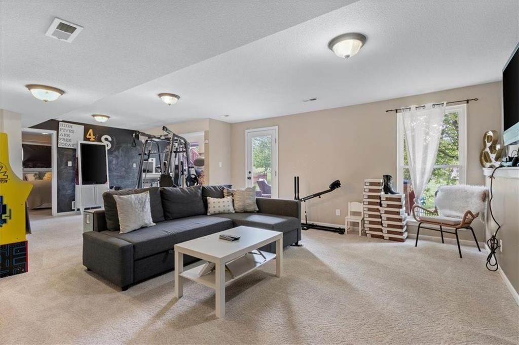 298 Ash Lane — photo 34