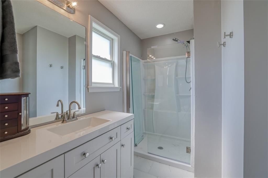 16306 Hight Avenue — photo 32