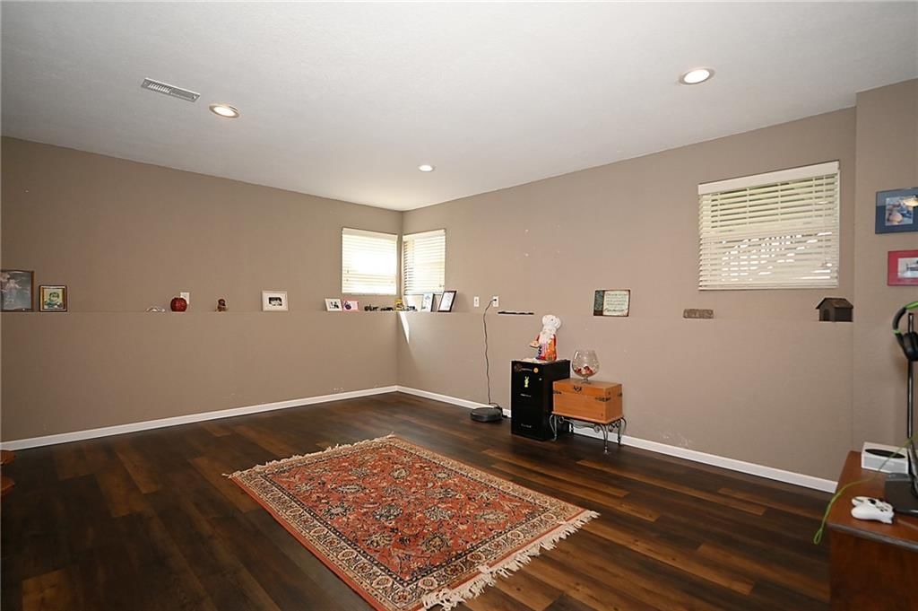 2901 Rolling Hills Drive — photo 22