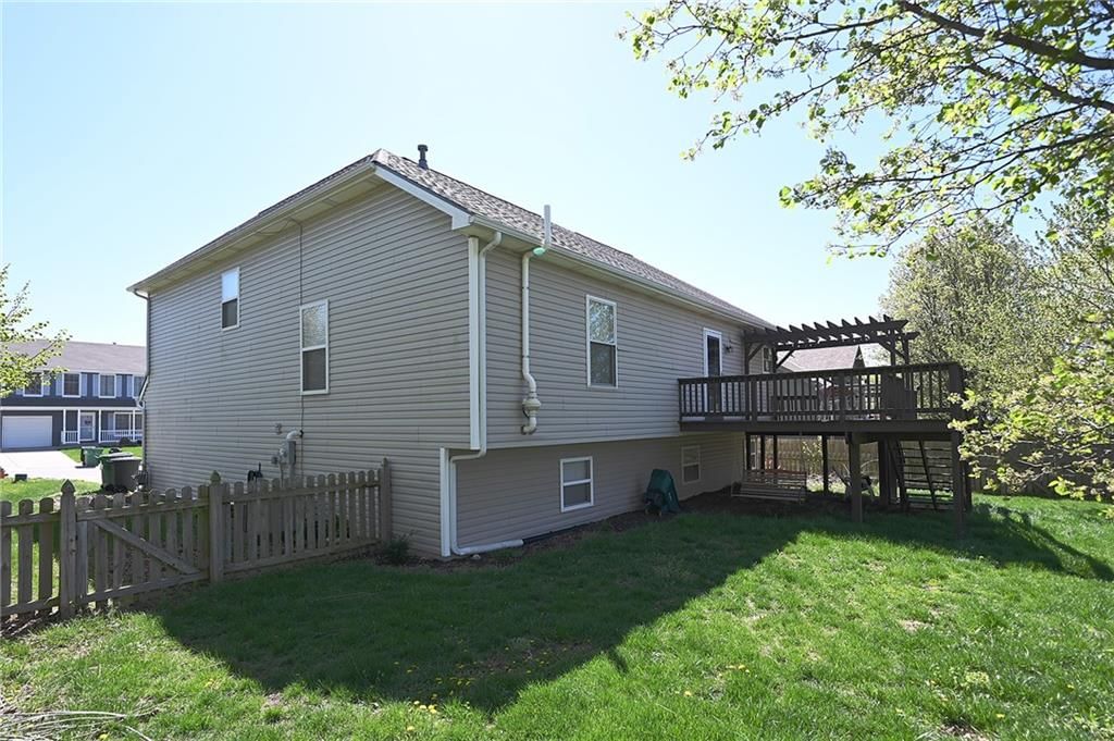 2901 Rolling Hills Drive — photo 34