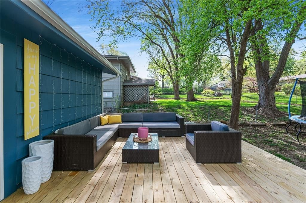 10903 W 72nd Street — photo 33