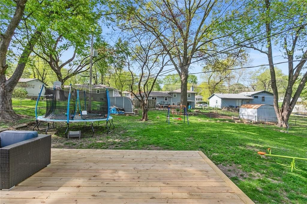 10903 W 72nd Street — photo 35