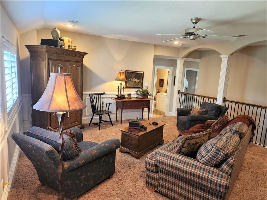 633 NE Sundance Trail — photo 30