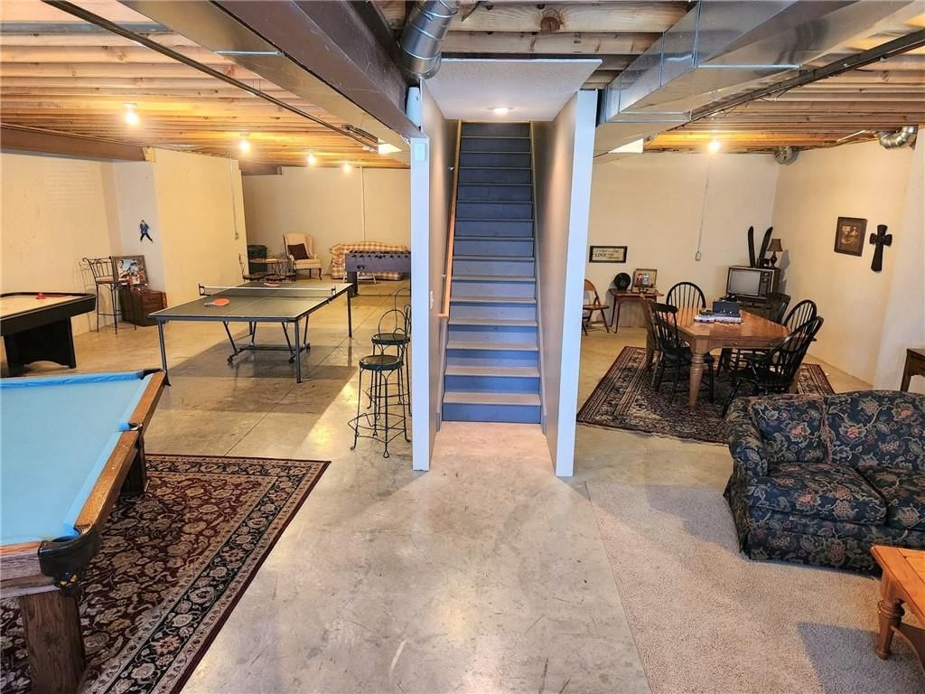 633 NE Sundance Trail — photo 38