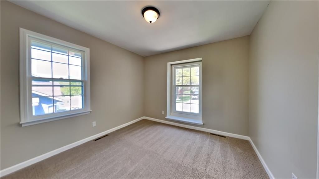 1609 SE 5th Terrace — photo 8